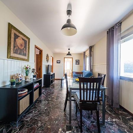 Apartamento Centrico Con Vistas Al Mar Villanueva De Arosa Bagian luar foto